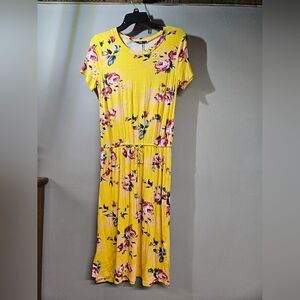 Chic Floral Midi Dress in Yellow Women's Small Short Sleeve
